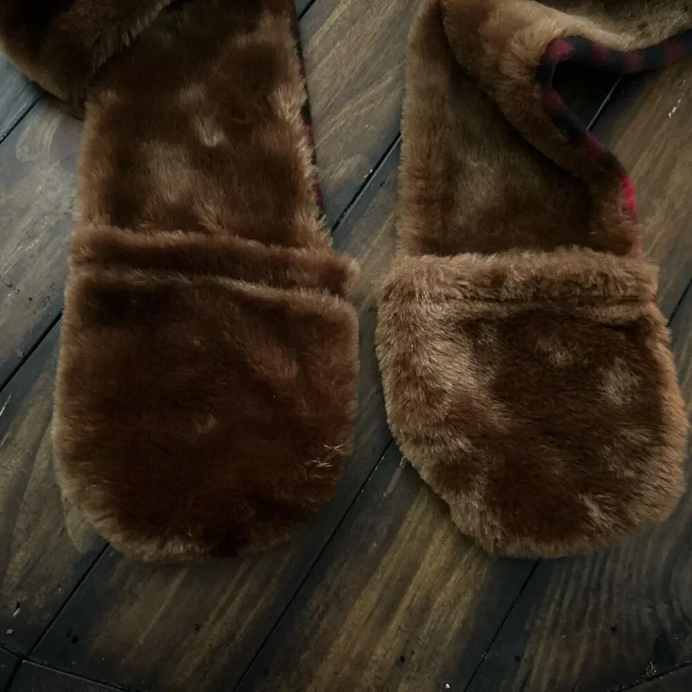 Wishpets 2012 Reindeer Toboggan Cap Plush Hat Mittens Plaid NWT - Picture 2 of 8